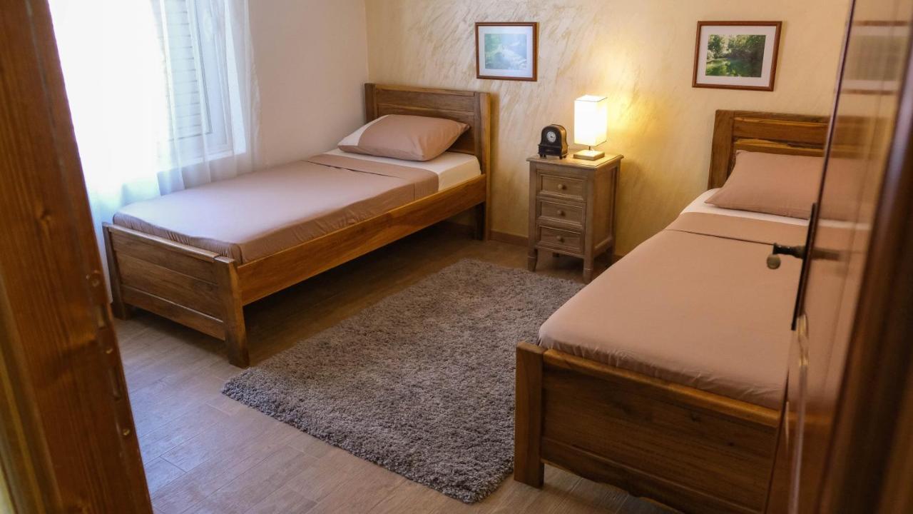 فيربازار Country House Djurisic المظهر الخارجي الصورة