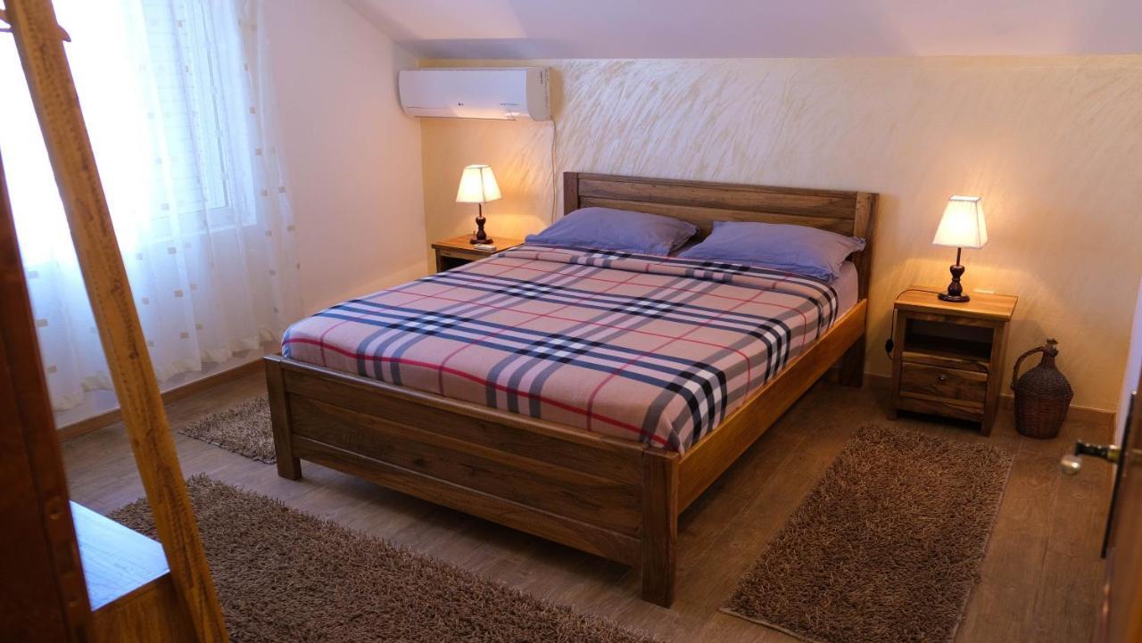 فيربازار Country House Djurisic المظهر الخارجي الصورة