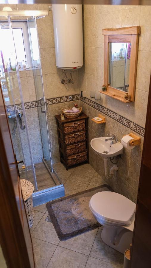فيربازار Country House Djurisic المظهر الخارجي الصورة